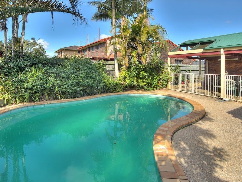 22 Mapleleaf Street, Eight Mile Plains QLD 4113