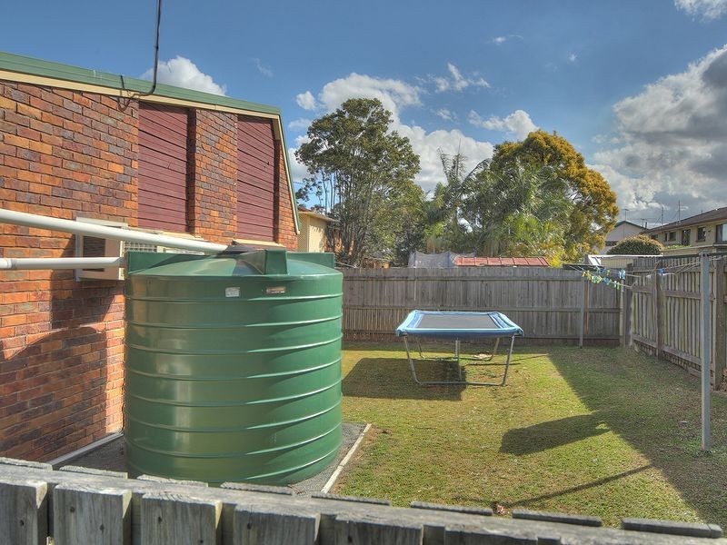 22 Mapleleaf Street, Eight Mile Plains QLD 4113
