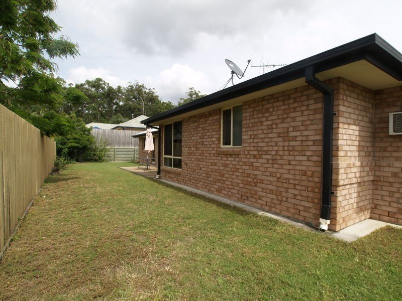 25 Robinson Crescent, Runcorn QLD 4113