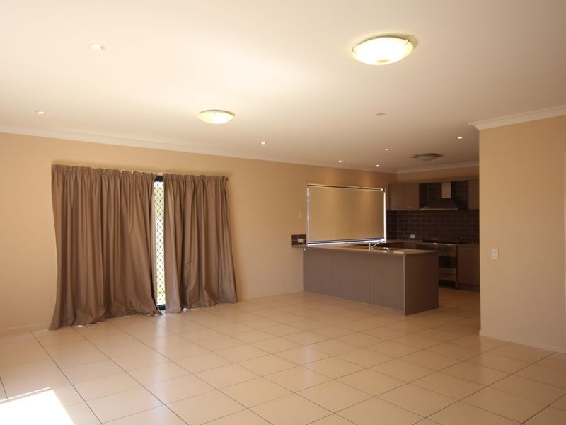 16 Keith Street, Kuraby QLD 4112