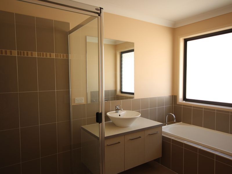 16 Keith Street, Kuraby QLD 4112