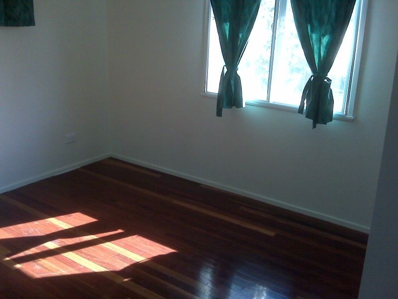 100 Lang Street, Sunnybank Hills QLD 4109