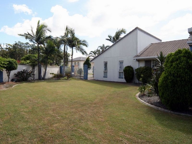 27 The Avenue, Sunnybank Hills QLD 4109