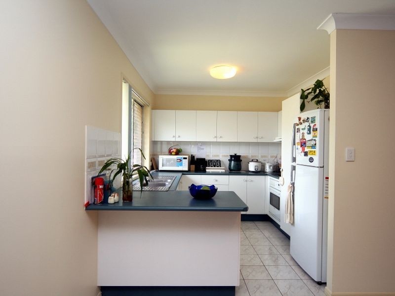 27 The Avenue, Sunnybank Hills QLD 4109