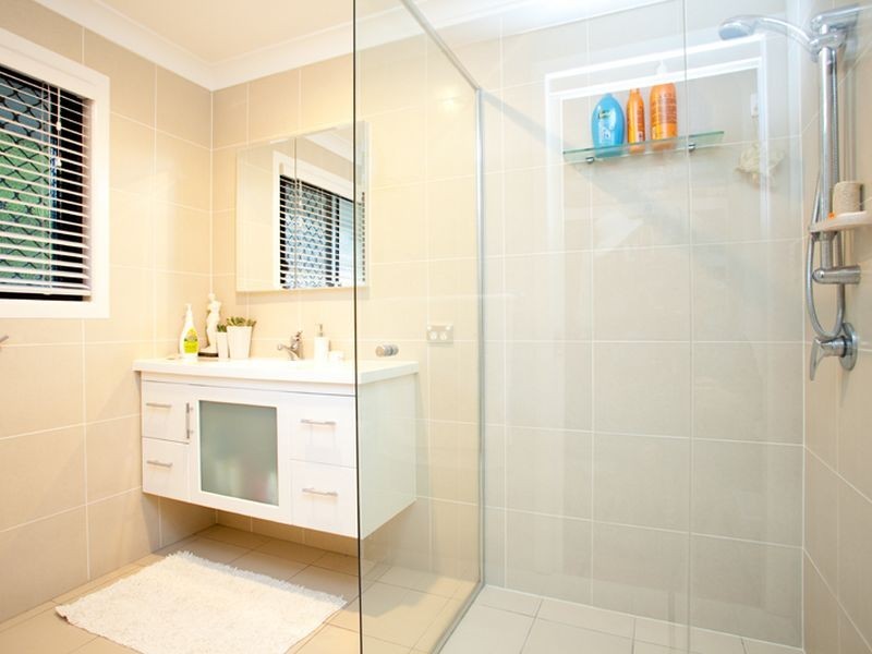 5 Mintern Street, Macgregor QLD 4109