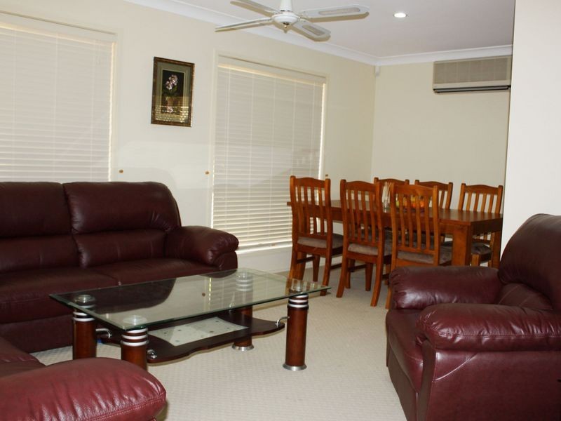 23a Statesman Crescent, Sunnybank Hills QLD 4109