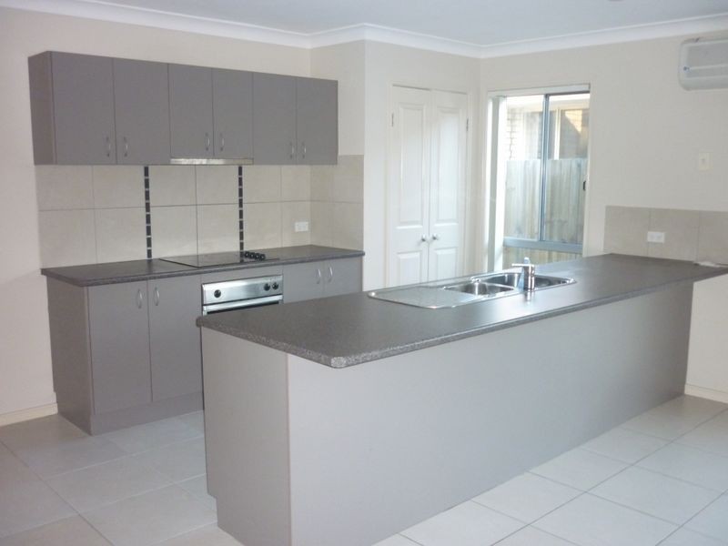 95 Collins Street, Collingwood Park QLD 4301