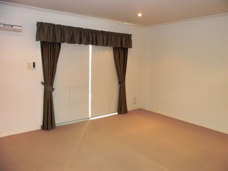 1/15 San Mateo Boulevarde, Eight Mile Plains QLD 4113