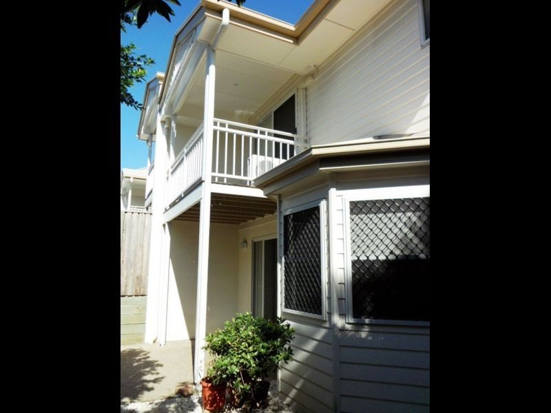 1/15 San Mateo Boulevarde, Eight Mile Plains QLD 4113