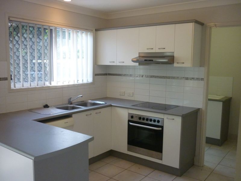 17/1 Daintree Drive, Parkinson QLD 4115