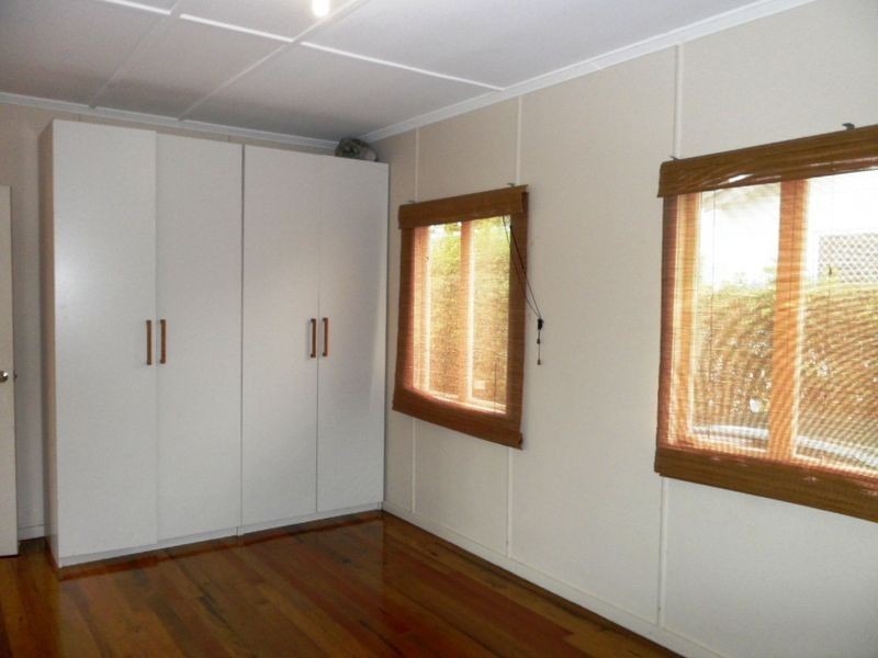 57 Weaver Street, Coopers Plains QLD 4108