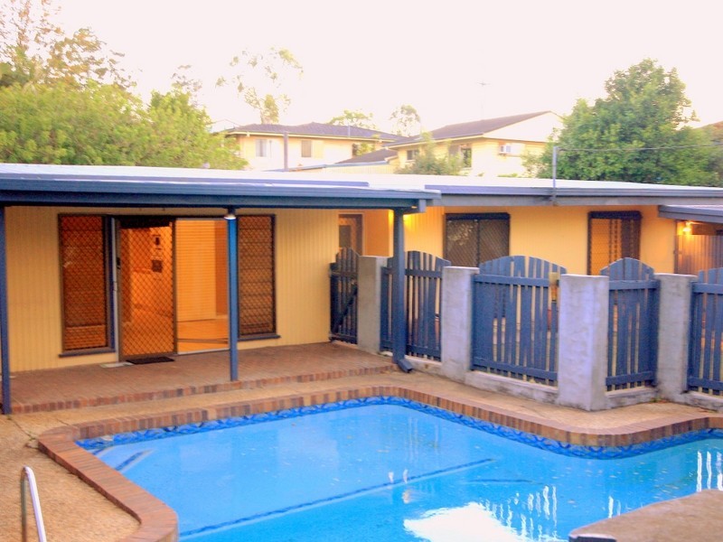 3 Emery St, Sunnybank Hills QLD 4109