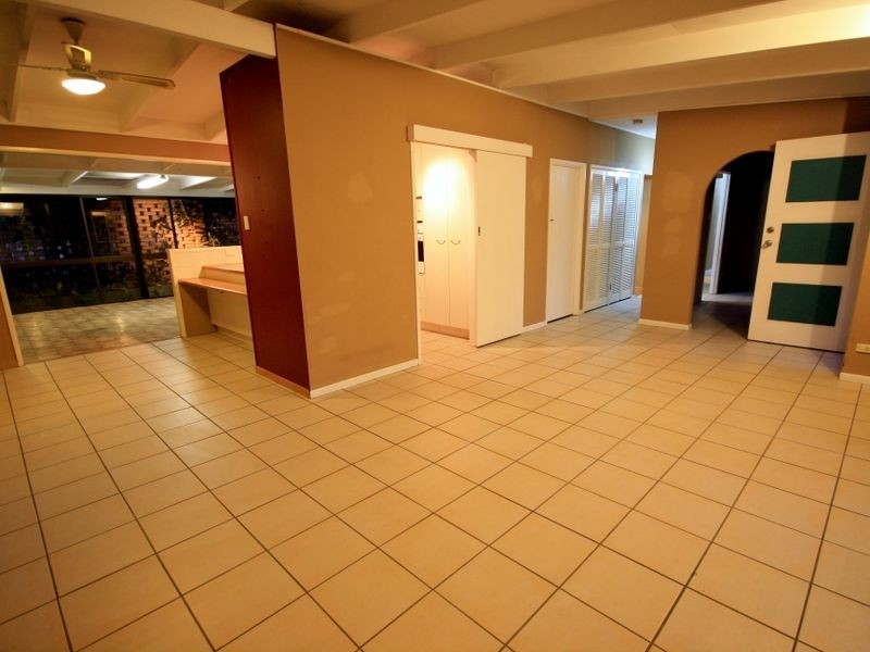 3 Emery St, Sunnybank Hills QLD 4109