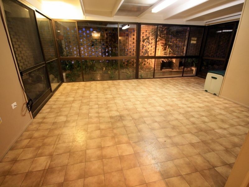 3 Emery St, Sunnybank Hills QLD 4109