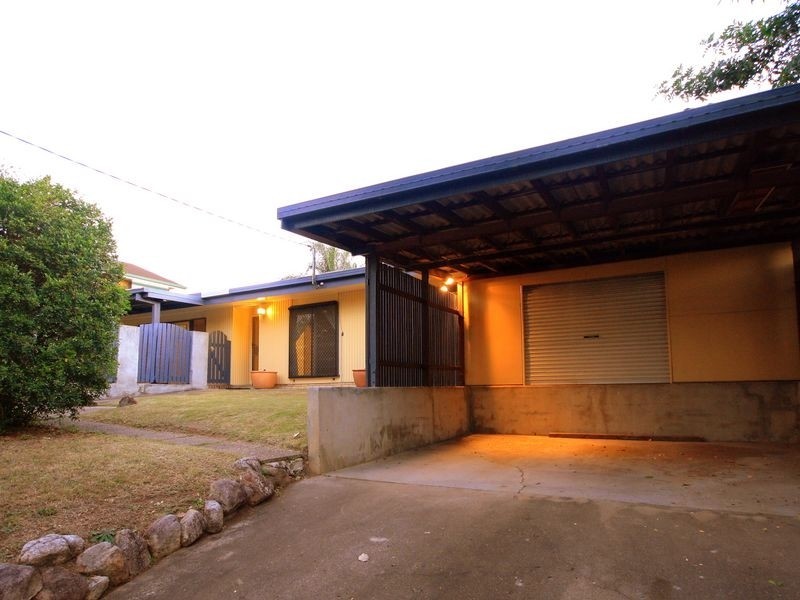 3 Emery St, Sunnybank Hills QLD 4109