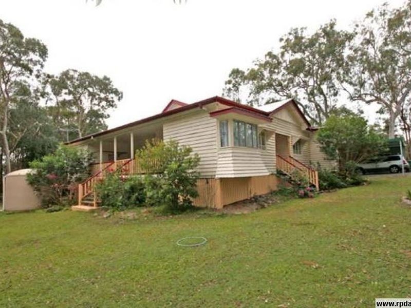 50 Talinga Drive, Park Ridge QLD 4125