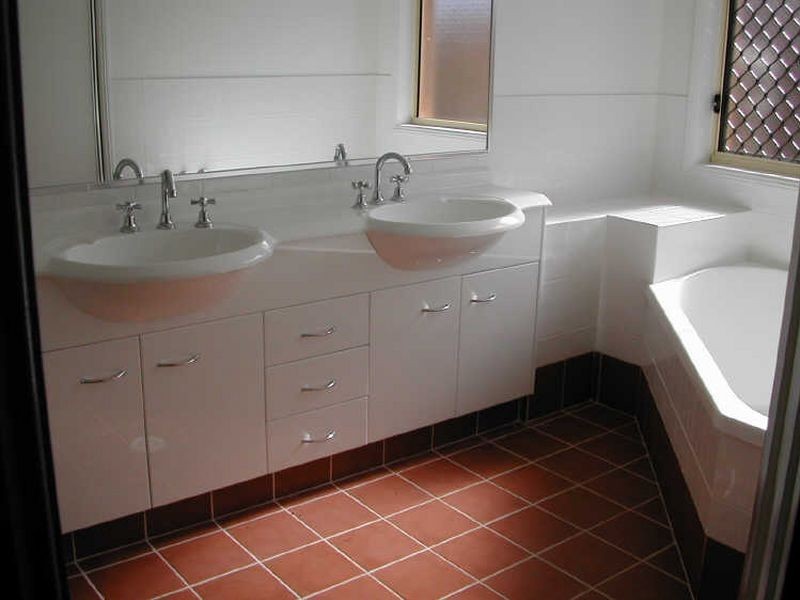 15 Shuttleworth Street, Kuraby QLD 4112