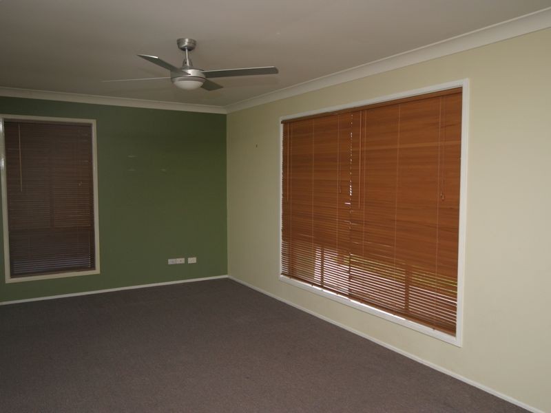 13 Curzon Place, Browns Plains QLD 4118