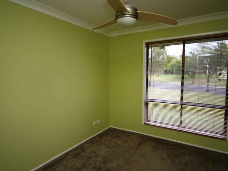13 Curzon Place, Browns Plains QLD 4118
