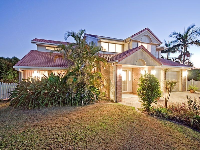 9 Chloe Close, Eight Mile Plains QLD 4113