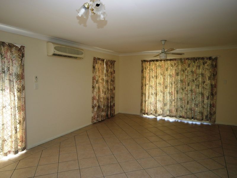96 Ditton Road, Sunnybank Hills QLD 4109