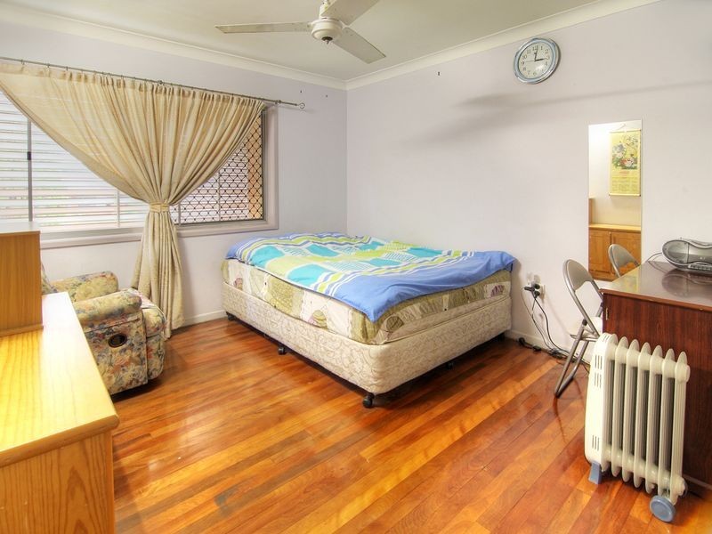 22 Devonlea Street, Eight Mile Plains QLD 4113