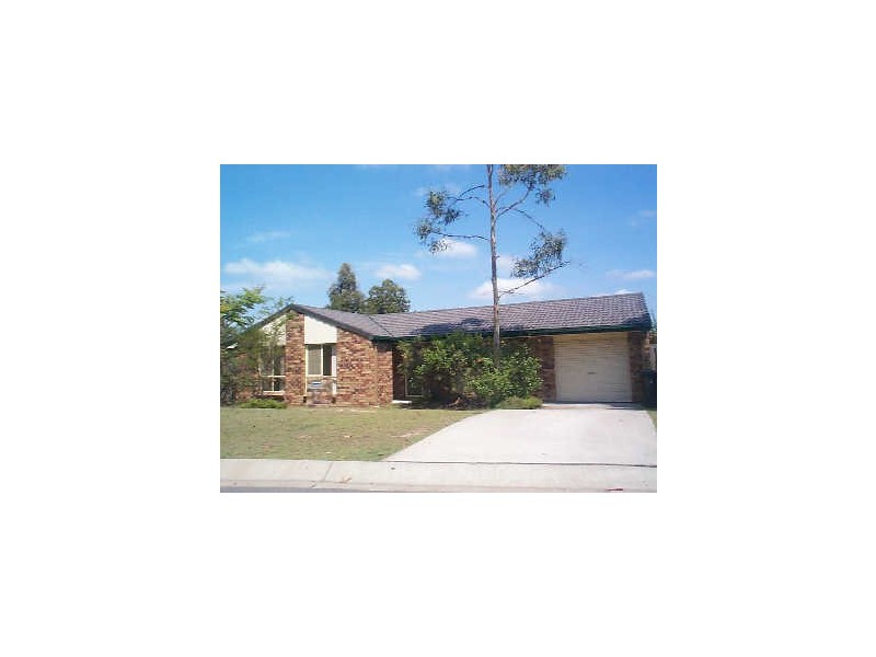 12 Lewis Place, Calamvale QLD 4116