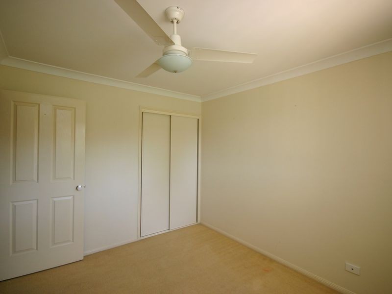 20 Karajini Crescent, Parkinson QLD 4115