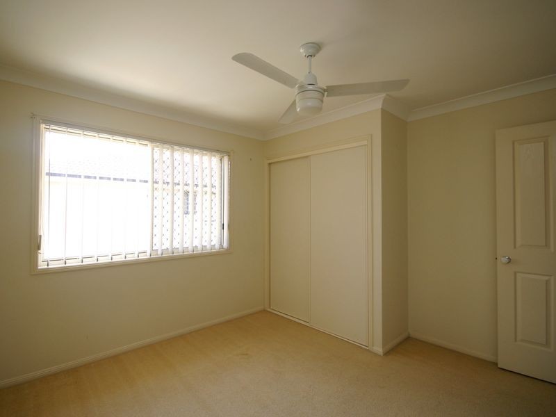 20 Karajini Crescent, Parkinson QLD 4115