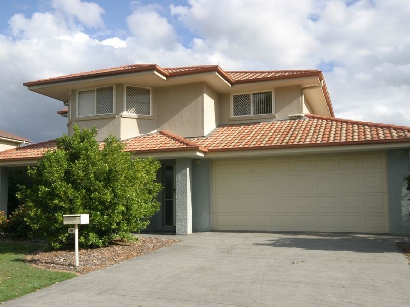 20 Karajini Crescent, Parkinson QLD 4115