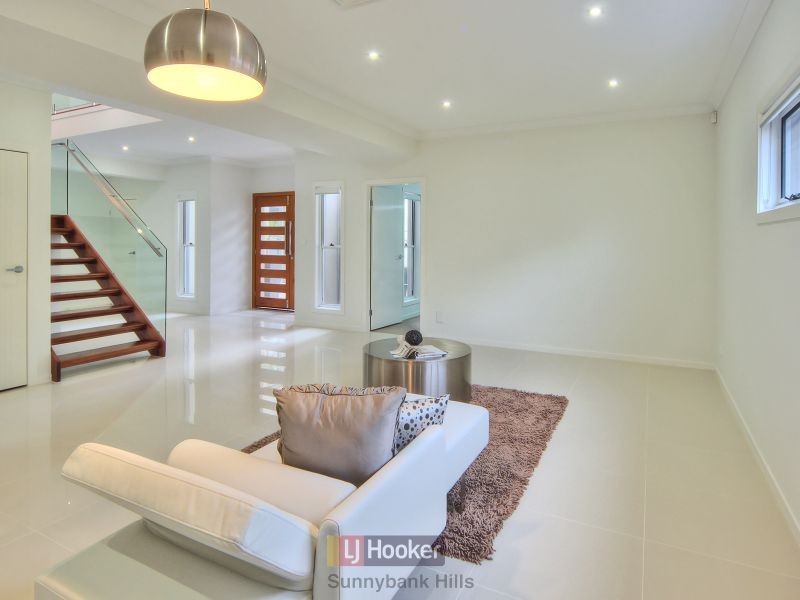 42 Mitchell Street, Sunnybank QLD 4109