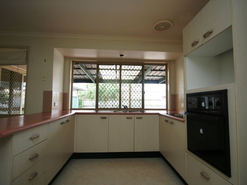 208 Warrigal Road, Runcorn QLD 4113