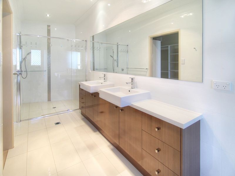 23 Samuel Street, Calamvale QLD 4116