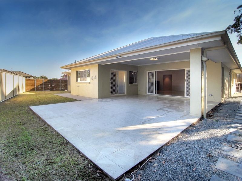 23 Samuel Street, Calamvale QLD 4116