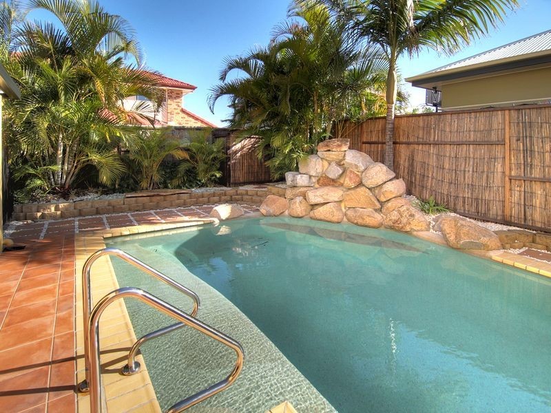 12 Shuttleworth Street, Kuraby QLD 4112