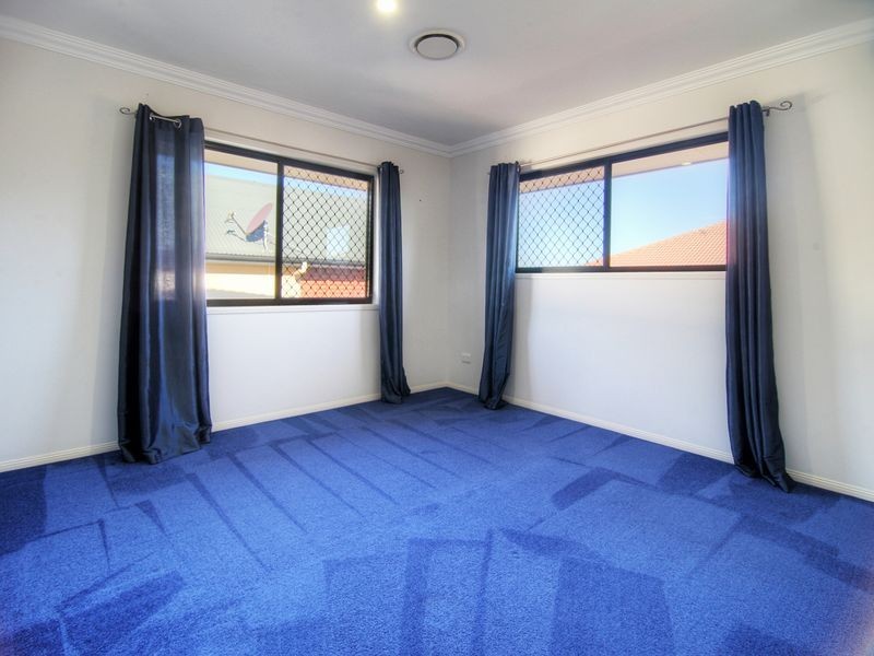 12 Shuttleworth Street, Kuraby QLD 4112