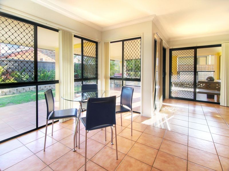 12 Shuttleworth Street, Kuraby QLD 4112