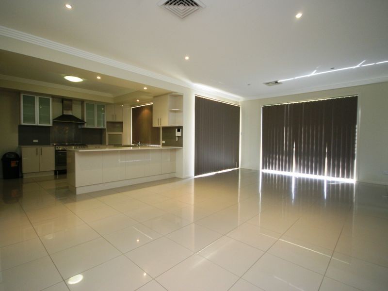 99 Franquin Crescent, Kuraby QLD 4112