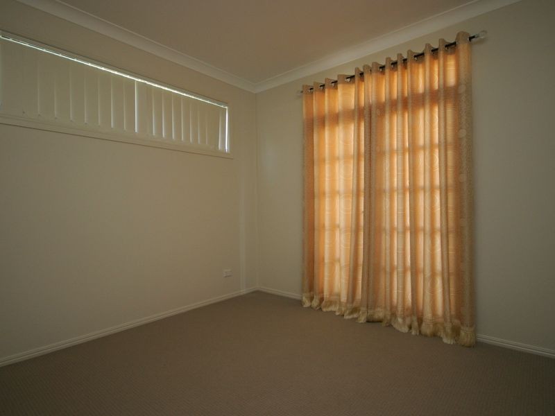 99 Franquin Crescent, Kuraby QLD 4112