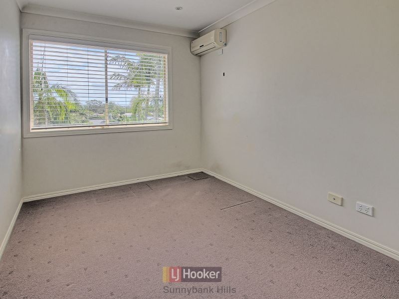 22 Hoover Court, Stretton QLD 4116