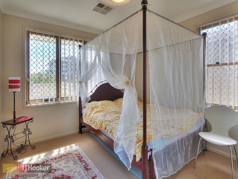 16 Trevi Close, Eight Mile Plains QLD 4113