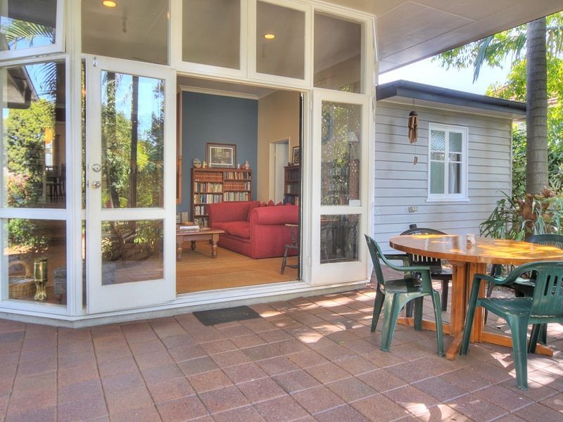 69 Fairbank Street, Sunnybank QLD 4109