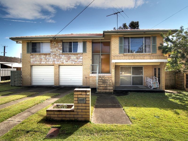 2 Tartarian Street, Macgregor QLD 4109