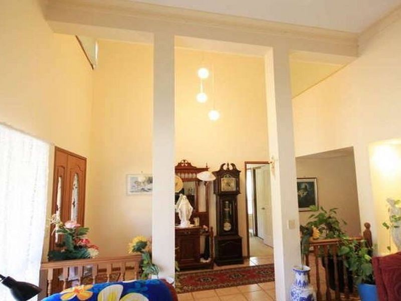 81 Ontario Crescent, Parkinson QLD 4115