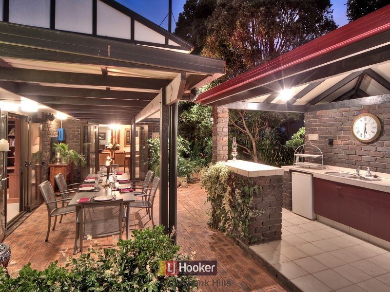 11 Burmel Street, Robertson QLD 4109
