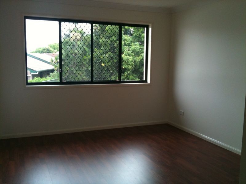 6 Pine Street, Runcorn QLD 4113