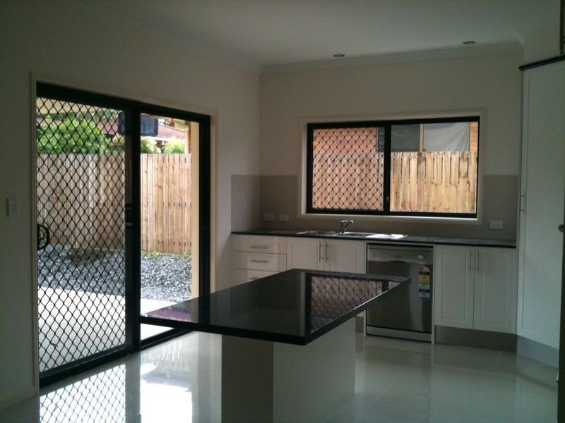 6 Pine Street, Runcorn QLD 4113