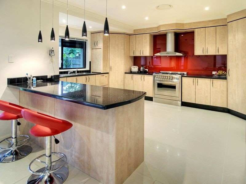 106 The Parkway, Stretton QLD 4116