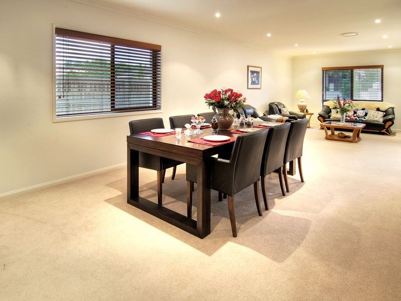 106 The Parkway, Stretton QLD 4116