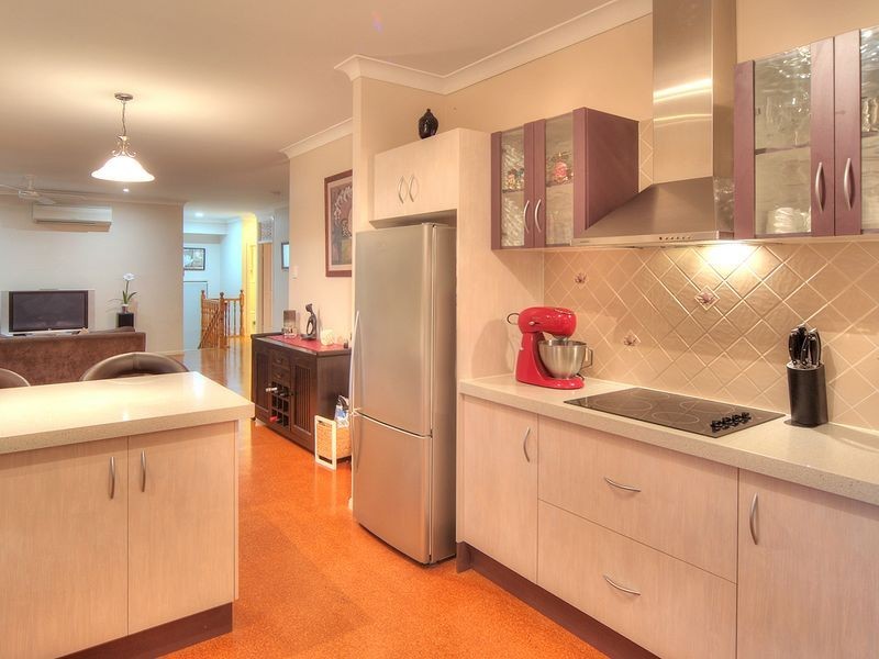 8 Franquin Crescent, Kuraby QLD 4112